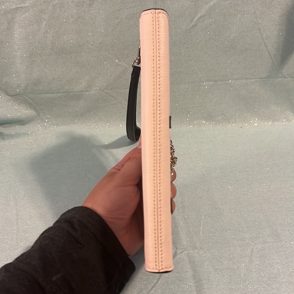 COLLECTIBLE NWT Kate Spade Wristlet - Picture 6 of 9